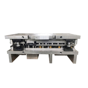 Khu&ocirc;n tiến bộ